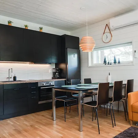 Rukan Hurmos Apartment